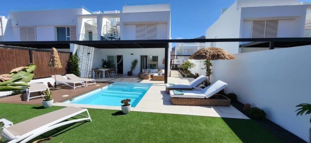 Serena Holiday Homes By Livvo Playa Blanca  Ngoại thất bức ảnh