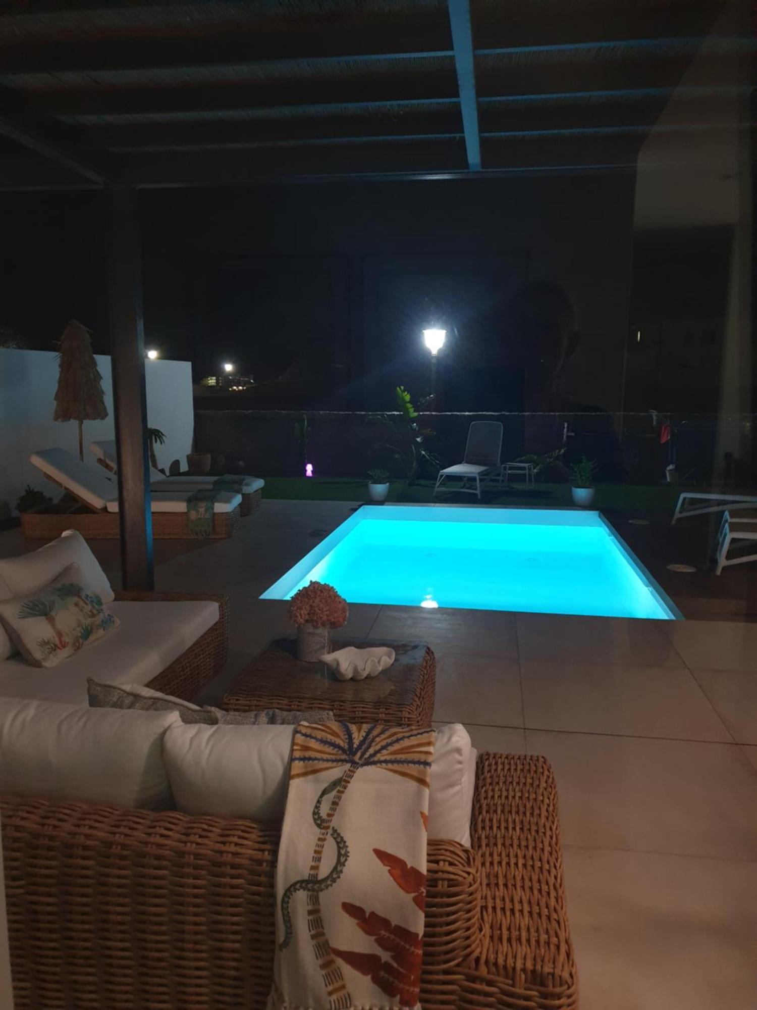 Serena Holiday Homes By Livvo Playa Blanca  Ngoại thất bức ảnh