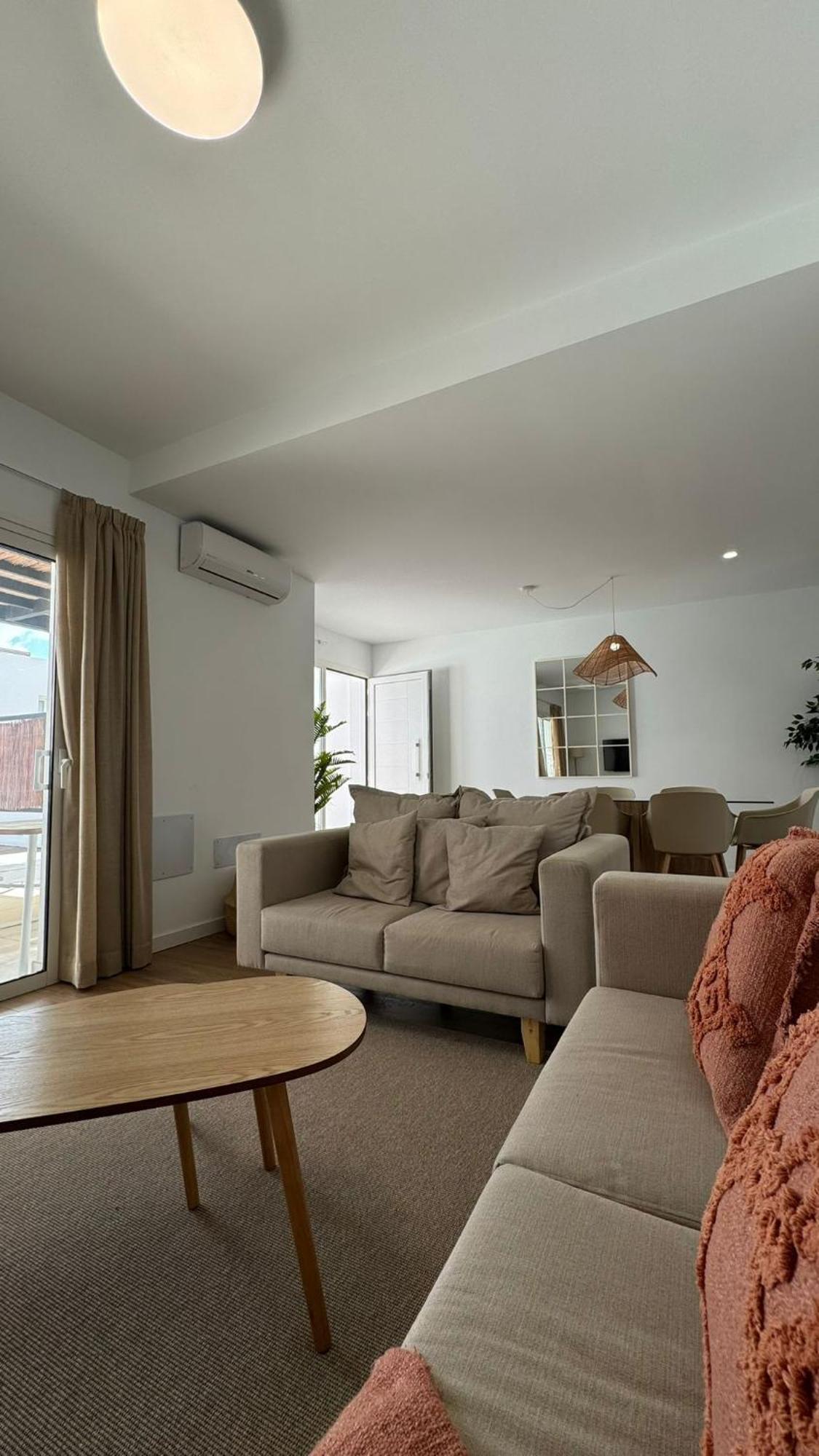 Serena Holiday Homes By Livvo Playa Blanca  Ngoại thất bức ảnh