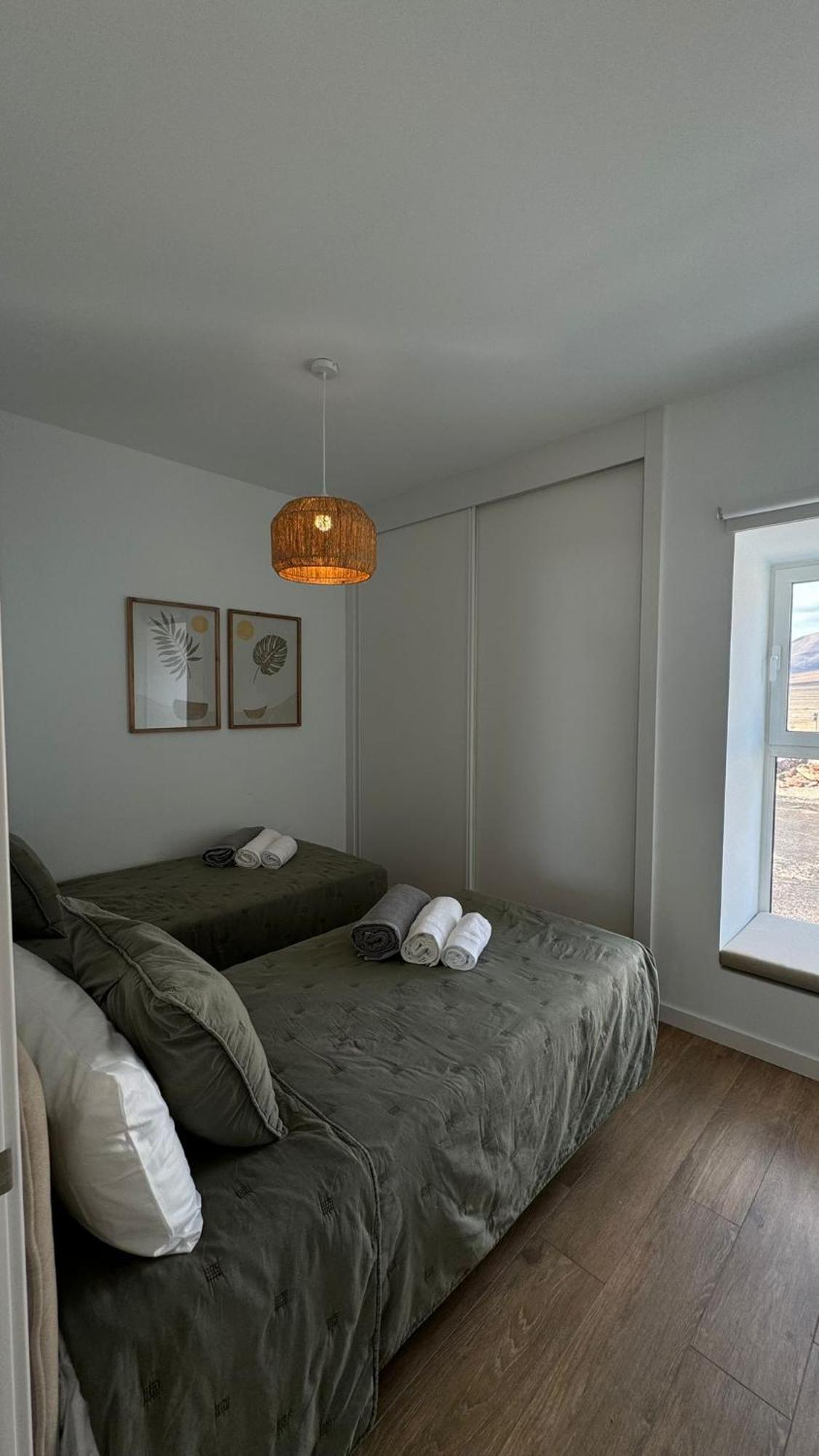 Serena Holiday Homes By Livvo Playa Blanca  Ngoại thất bức ảnh