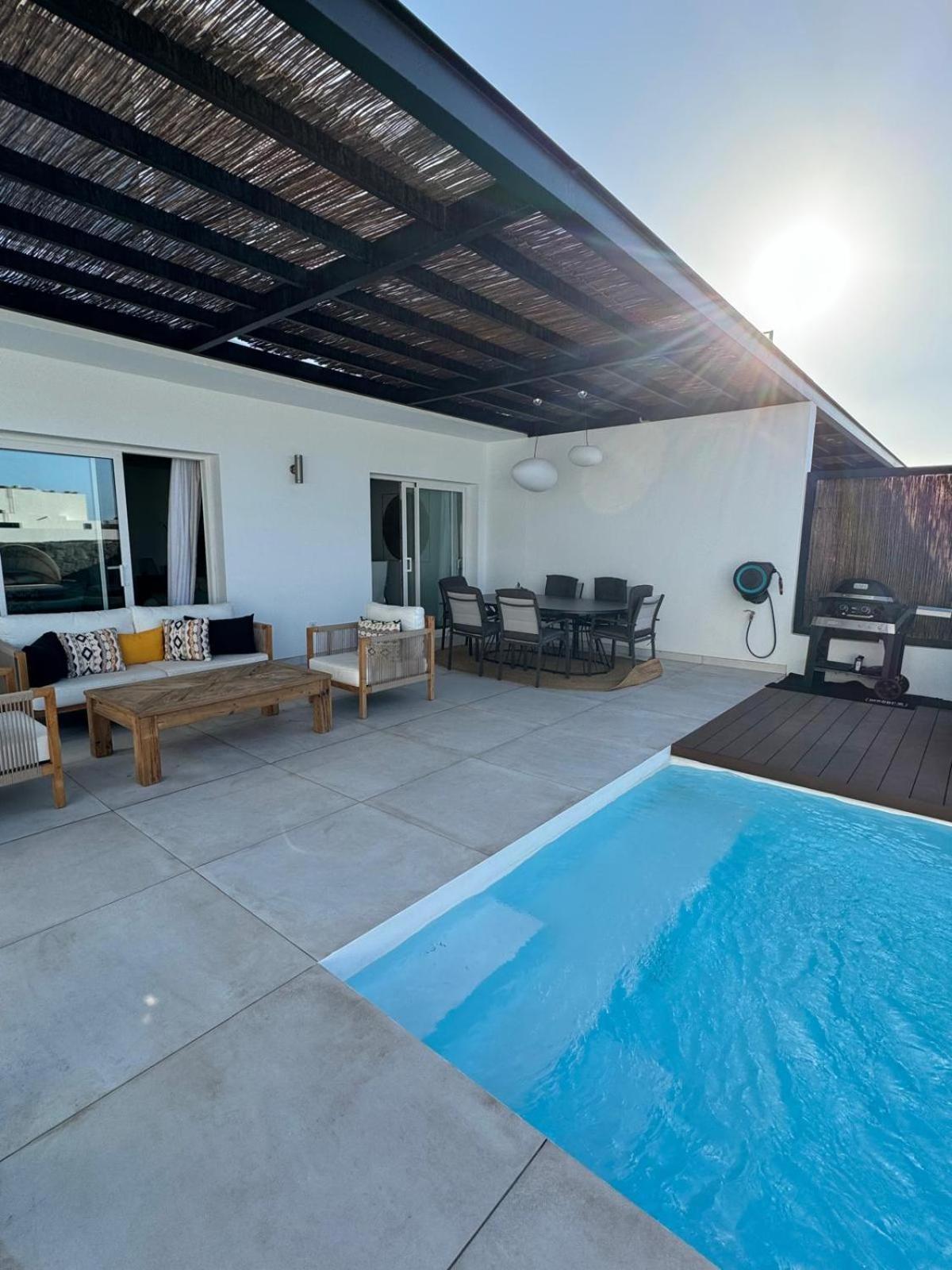 Serena Holiday Homes By Livvo Playa Blanca  Ngoại thất bức ảnh