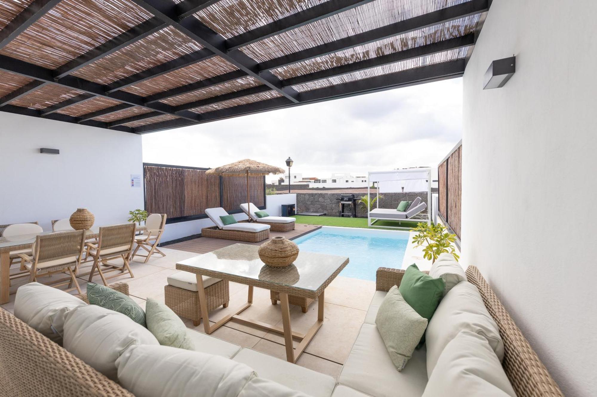 Serena Holiday Homes By Livvo Playa Blanca  Ngoại thất bức ảnh